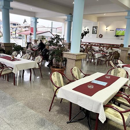 Restaurant & Apartments Jug Sutomore Zewnętrze zdjęcie